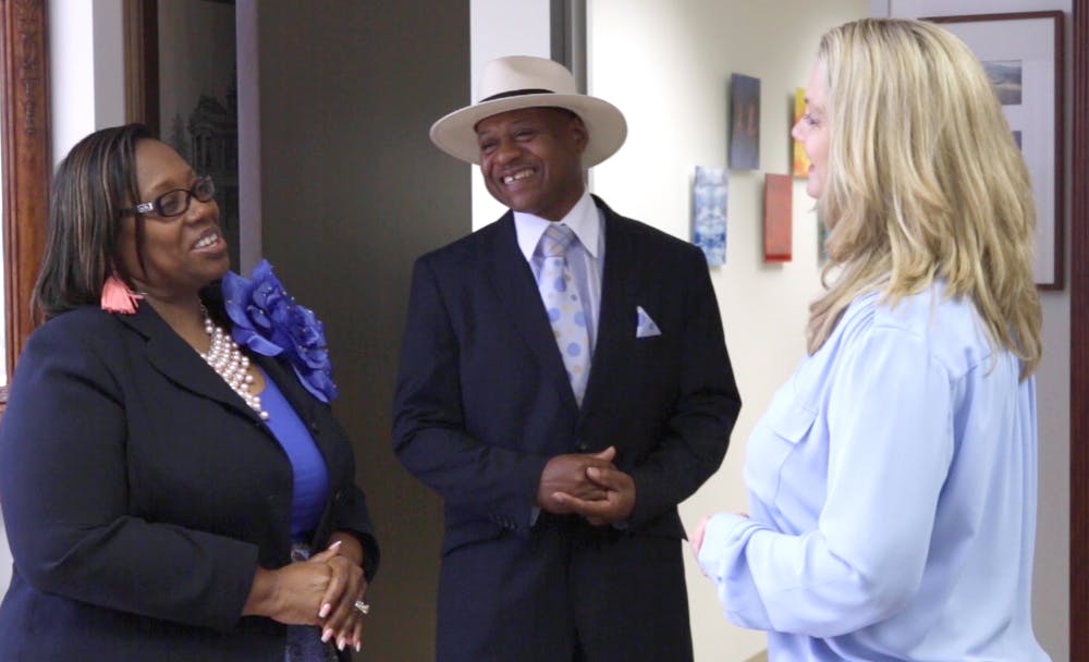 Insurance attorney online